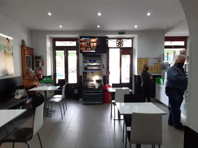 Restauração e cafetaria: restrições doem