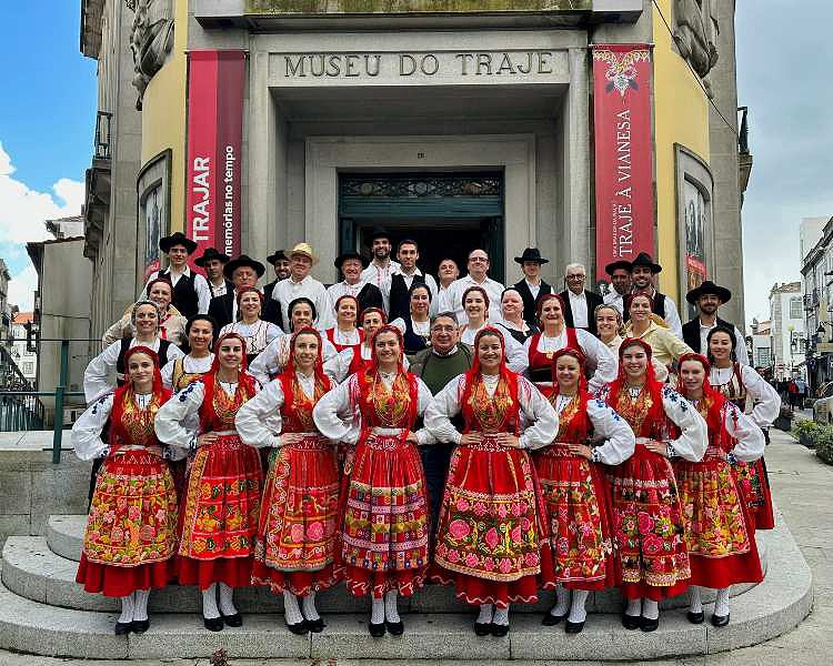 Gala INATEL recebe atuação de dois grupos de Viana