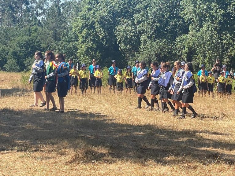 Mujães recebe VI Acampamento Regional