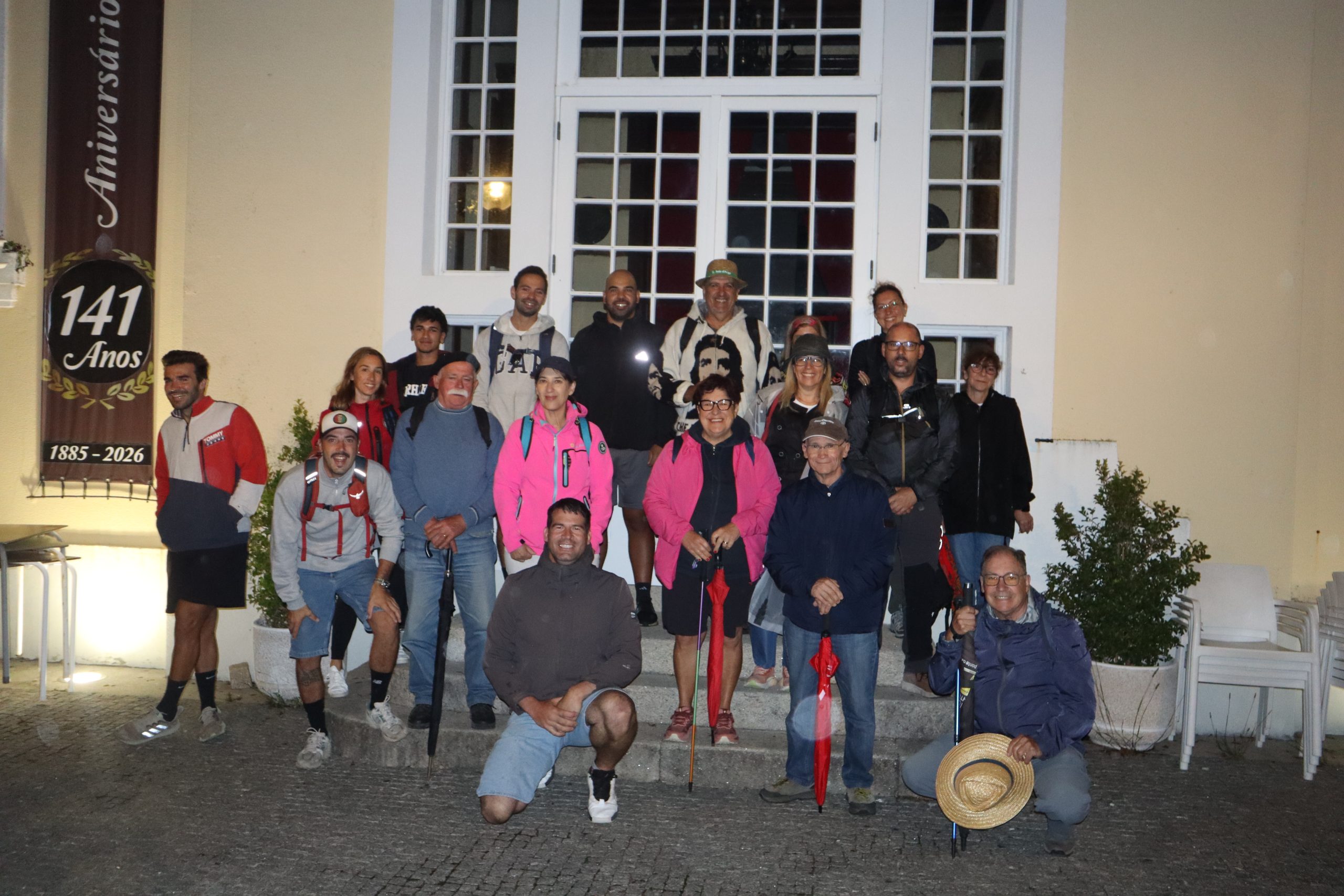 <i class='fa-solid fa-user-lock' aria-hidden='true'></i> Romeiros mantiveram a tradição de caminhar até à Arga